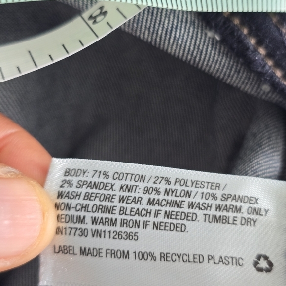 Isabel Maternity Skinny Entubado Jeans 8/29R. Color Dark Blue elastic waistband - Picture 6 of 11